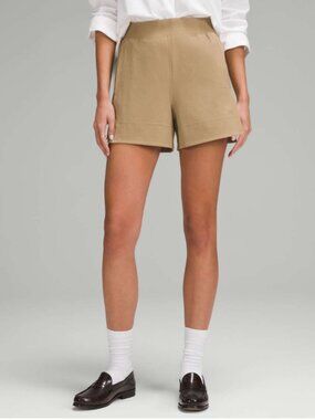 Lululemon Stretch Woven Relaxed-Fit High-Rise Short 4" Size XS Filbert Tan Nulu